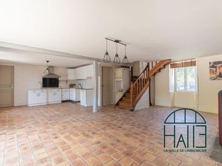  Maison � vendre 5 pi�ces 220 m�