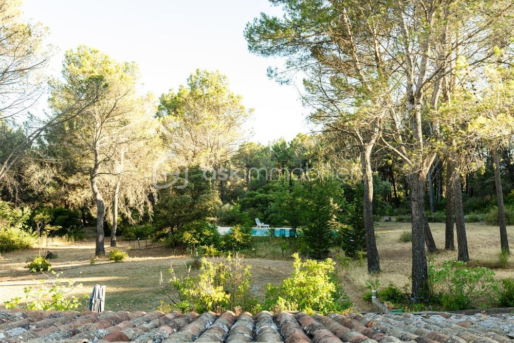 � vendre  Propri�t�/ch�teau Lauris (84360)