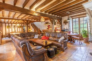  Maison � vendre 6 pi�ces 210 m�