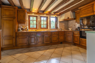  Maison � vendre 15 + pi�ces 372 m�