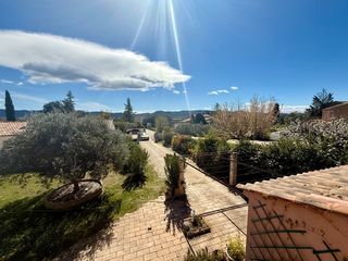  Maison � vendre 6 pi�ces 196 m�