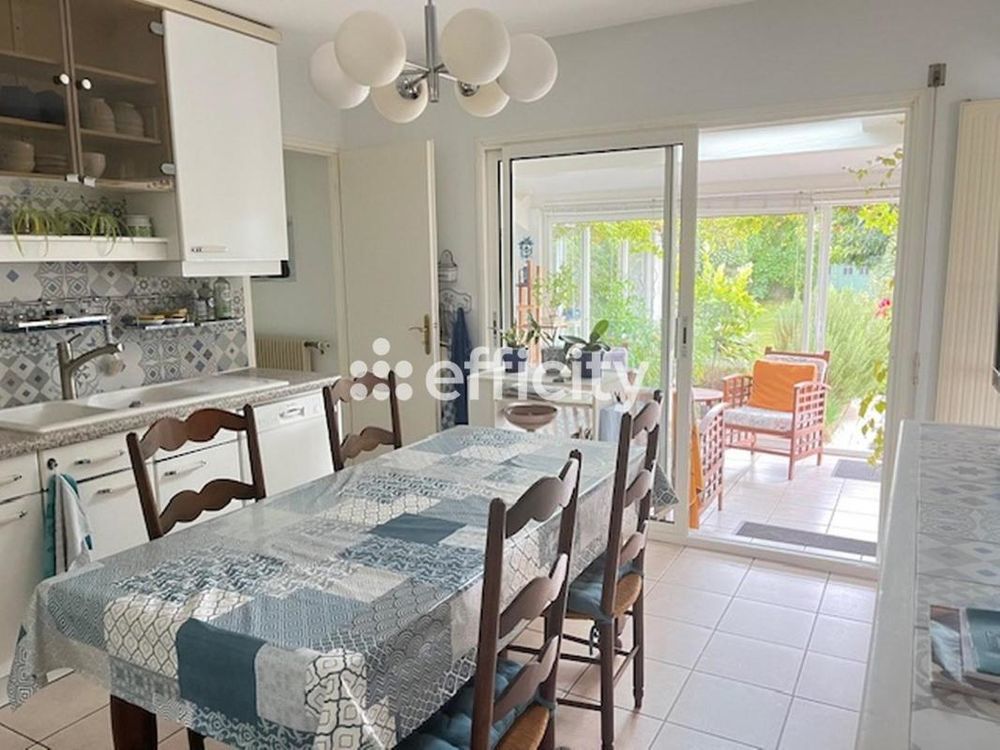 � vendre  Maison Sainte-Marie-de-R� (17740)