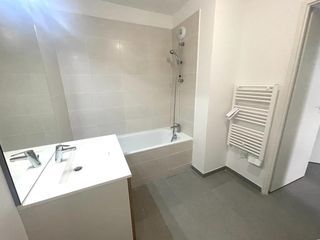  Appartement � louer 3 pi�ces 73 m�