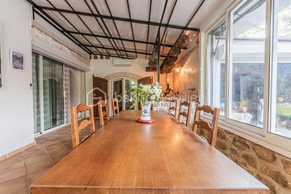 � vendre  Propri�t�/ch�teau Le Pradet (83220)