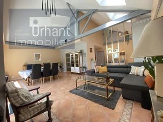  Propri�t�/ch�teau � vendre 8 pi�ces 205 m�