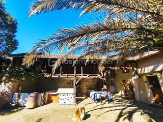  Propri�t�/ch�teau � vendre 9 pi�ces 225 m�