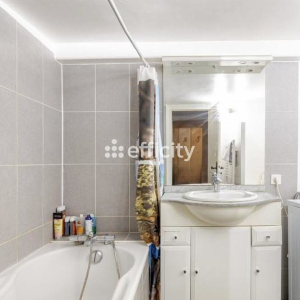 � vendre  Appartement Paris 10