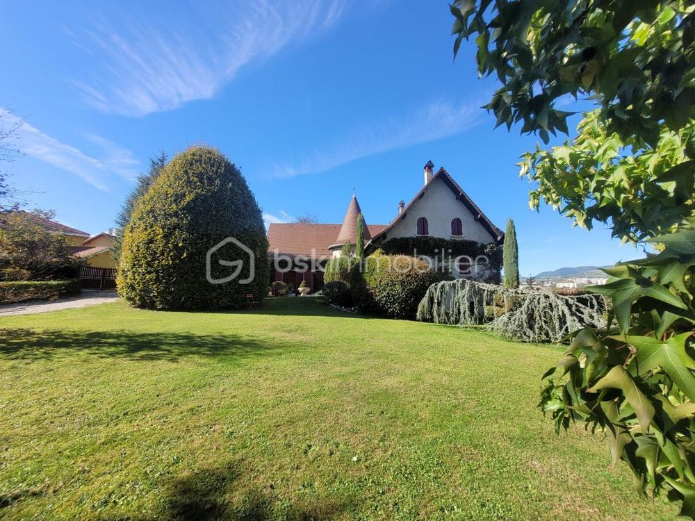 � vendre  Propri�t�/ch�teau Voiron (38500)