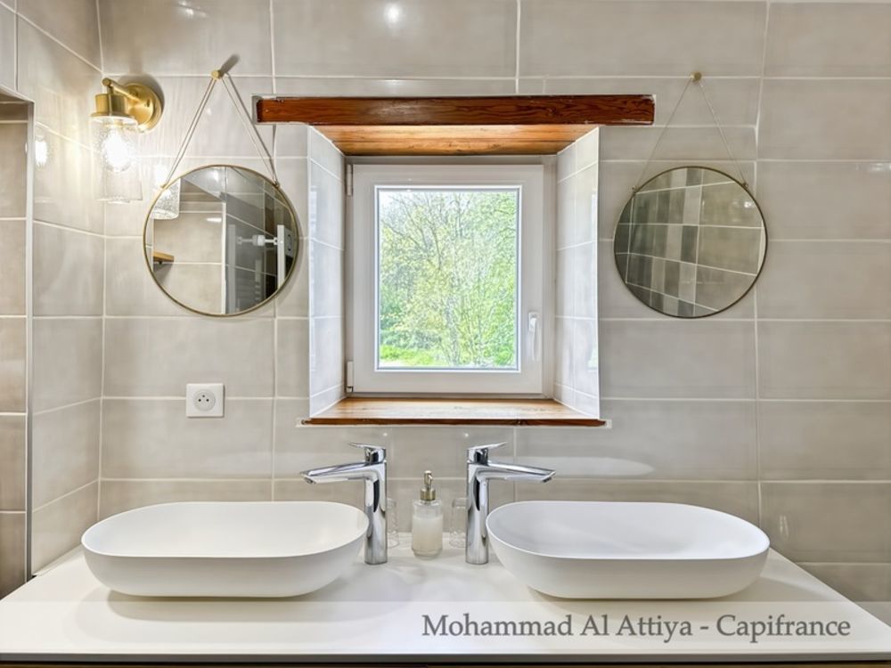 � vendre  Propri�t�/ch�teau La Rochelle (17000)