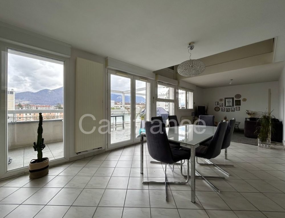 � vendre  Appartement Annecy (74000)