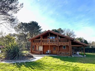  Chalet � vendre 4 pi�ces 110 m�