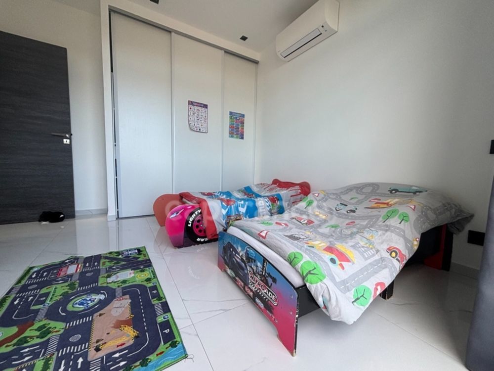 � vendre  Appartement Antibes (06600)