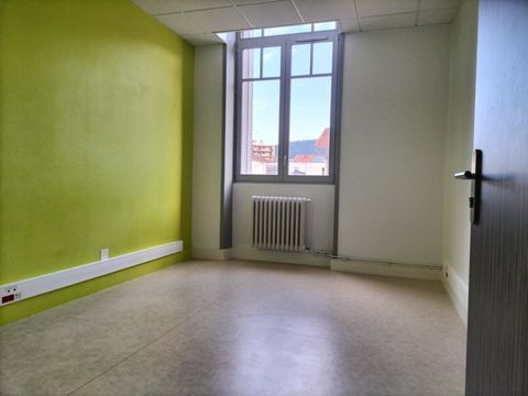 NANTUA -  BUREAU 219 01130 Nantua