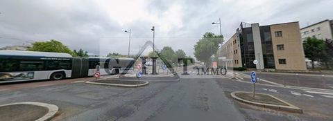 BUREAU 42M&sup2; &Aacute; LOUER 598 94380 Bonneuil sur marne