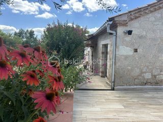  Propri�t�/ch�teau � vendre 10 pi�ces 396 m�