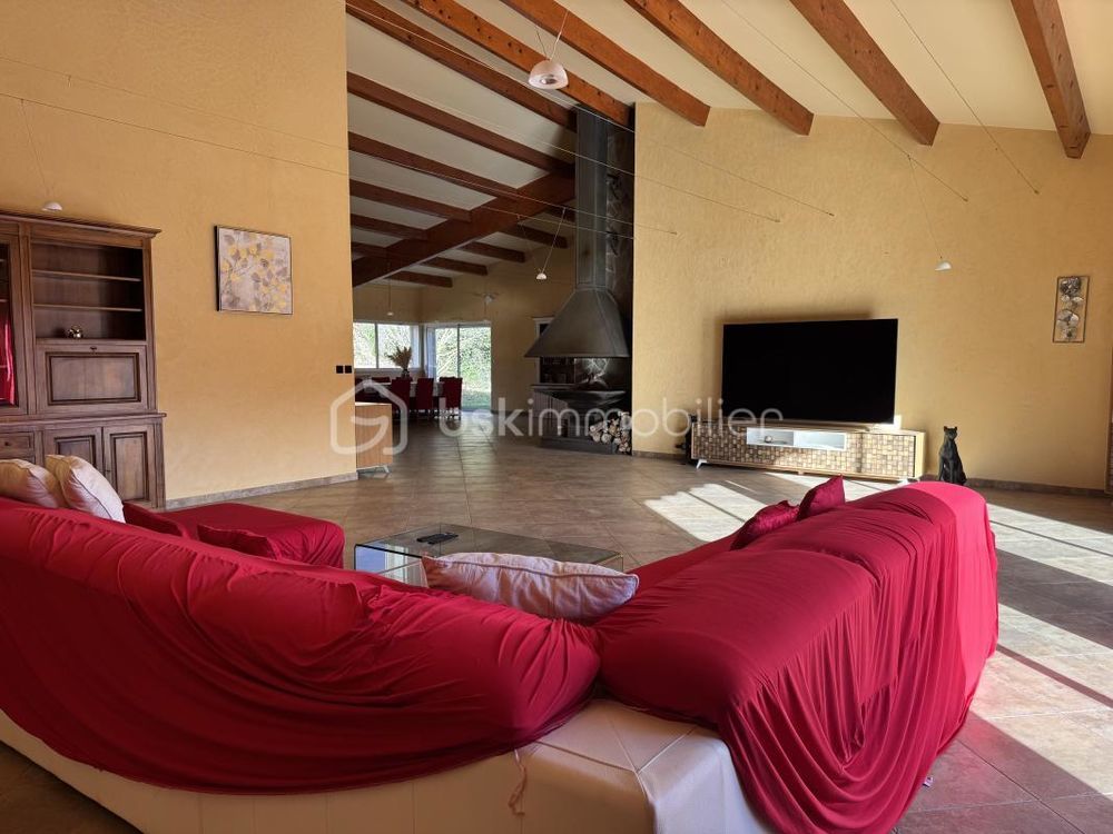 � vendre  Propri�t�/ch�teau Ch�teauvert (83670)