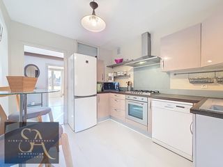  Appartement � vendre 4 pi�ces 98 m�