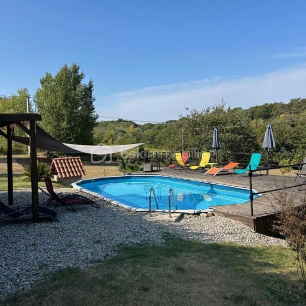 � vendre  Maison Saint-Julien-de-Peyrolas (30760)