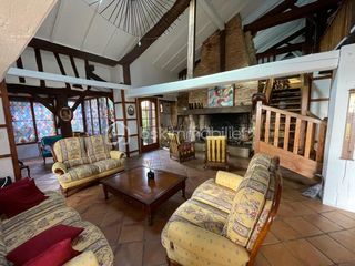  Propri�t�/ch�teau � vendre 10 pi�ces 388 m�