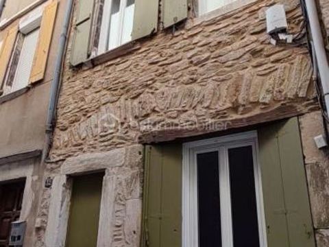   Jolie maison de village avec 2 chambres et une cour Maison - 4 pi�ce(s) - 80 m�