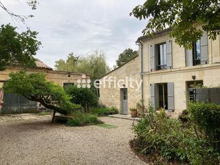  Maison � vendre 9 pi�ces 250 m�