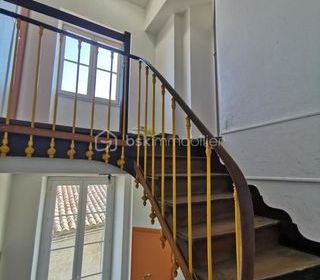  Immeuble � vendre 12 pi�ces 440 m�