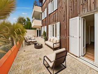  Appartement � vendre 5 pi�ces 98 m�