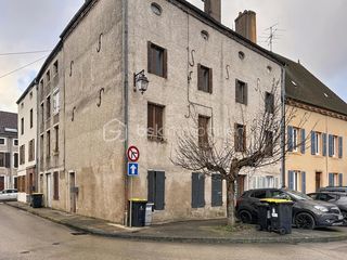  Immeuble � vendre 12 pi�ces 318 m�