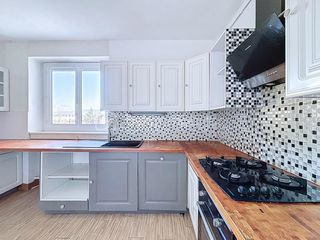  Appartement � vendre 5 pi�ces 120 m�