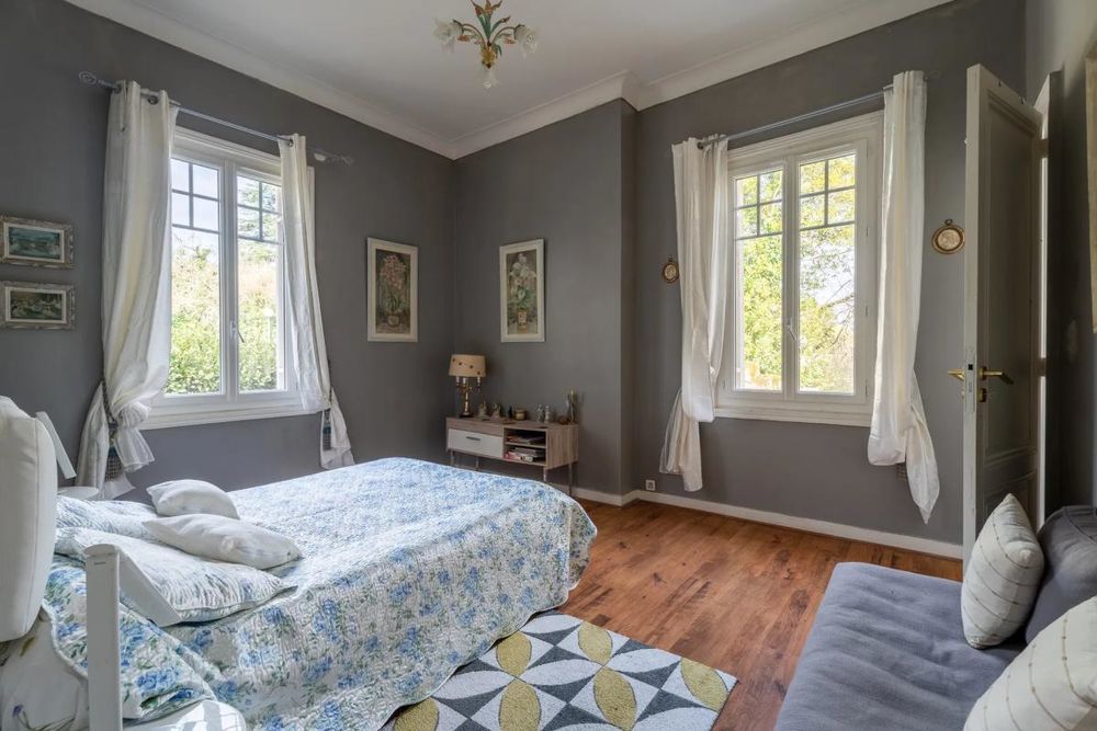 � vendre  Propri�t�/ch�teau Cenon (33150)