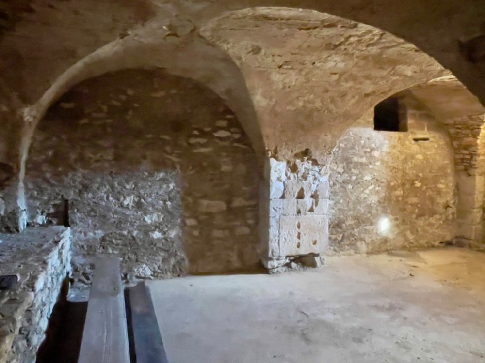 � vendre  Propri�t�/ch�teau Lagarde-d'Apt (84400)