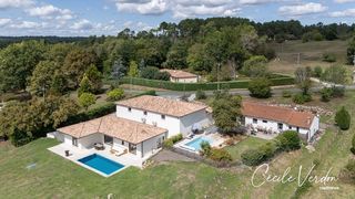  Maison � vendre 10 pi�ces 300 m�