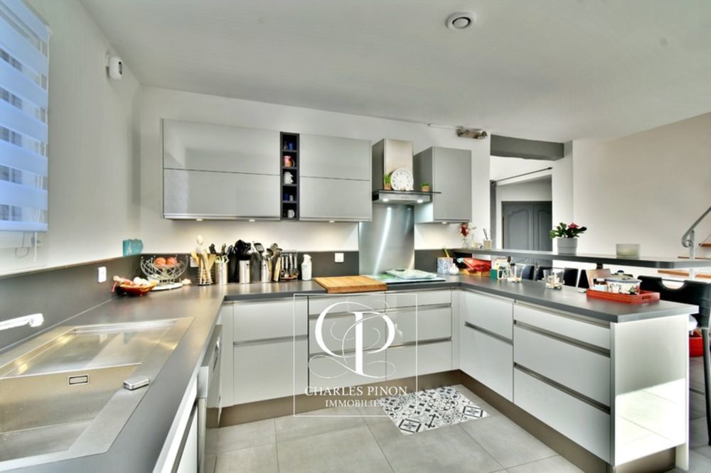 � vendre  Villa Bouc-Bel-Air (13320)