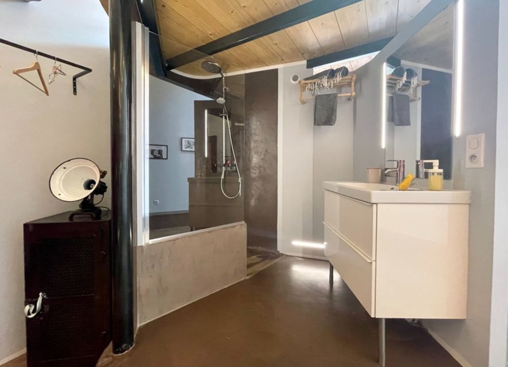 � vendre  Maison Saint-Laurent-d'Aigouze (30220)