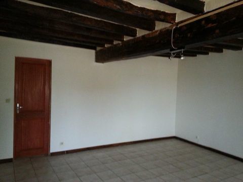   Maison de 58m2 � louer sur Escorpain Maison - 3 pi�ce(s) - 58 m�