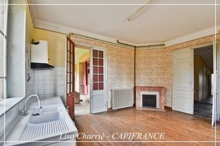  Propri�t�/ch�teau � vendre 14 pi�ces 215 m�