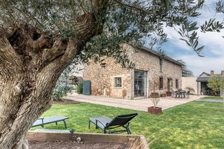  Maison � vendre 6 pi�ces 165 m�