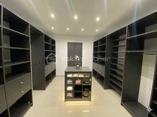  Villa � vendre 7 pi�ces 280 m�