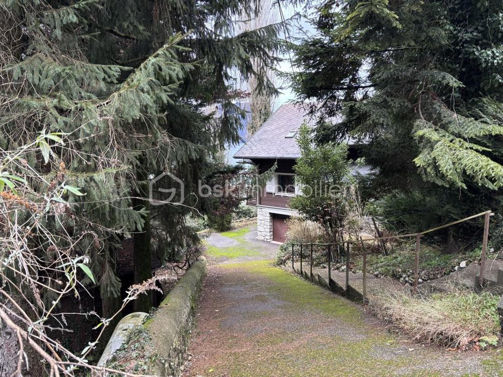 � vendre  Chalet Viviers-du-Lac (73420)