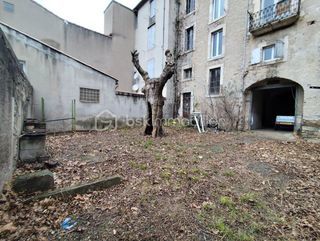  Immeuble � vendre 15 + pi�ces 450 m�