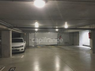  Parking / Garage � vendre 13 m�