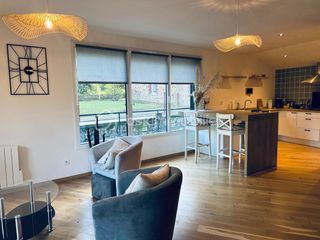  Immeuble � vendre 4 pi�ces 98 m�