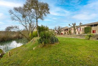  Maison � vendre 12 pi�ces 339 m�