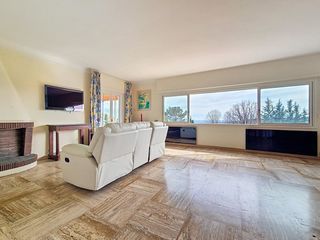  Appartement � vendre 4 pi�ces 140 m�