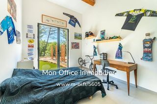  Villa � vendre 5 pi�ces 220 m�