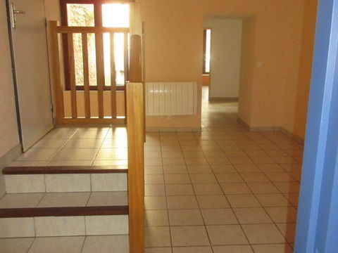   LOCATION T2 RODEZ SANS FRAIS D'AGENCE Appartement - 2 pi�ce(s) - 47 m�