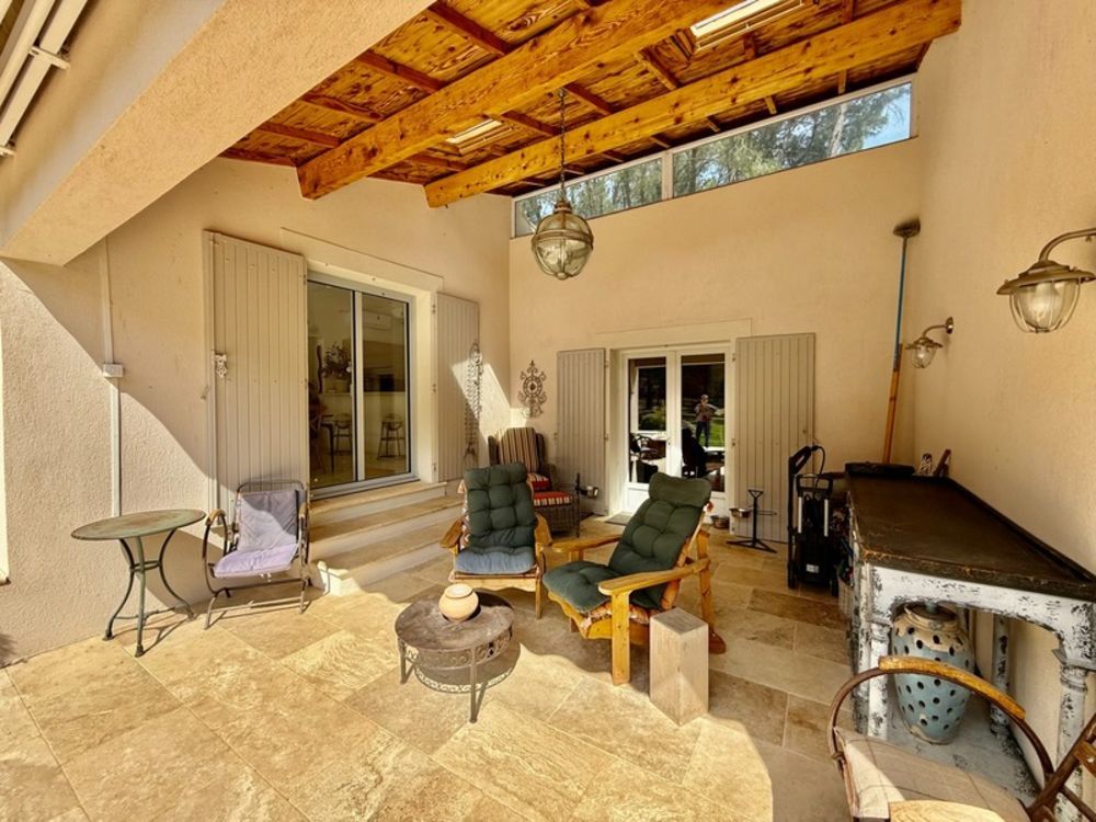 � vendre  Maison Roussillon (84220)