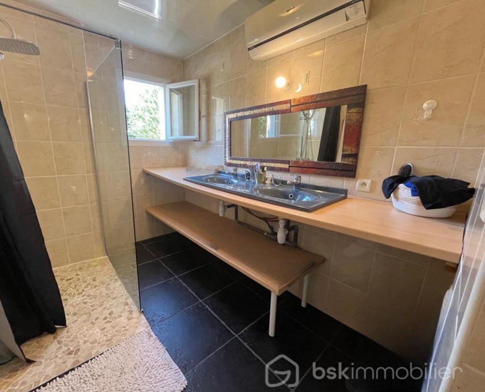 � vendre  Propri�t�/ch�teau Loriol-sur-Dr�me (26270)