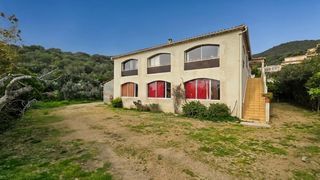  Maison � vendre 5 pi�ces 197 m�