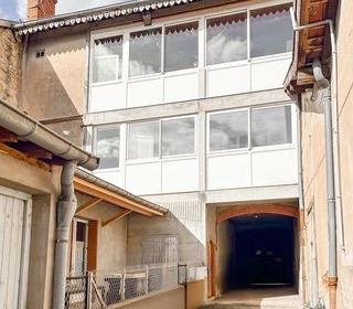  Immeuble � vendre 14 pi�ces 274 m�